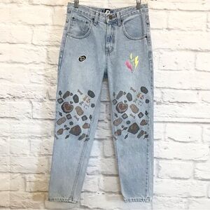 Kiru Made 29x26 “Excavation” Korean Women’s Jeans Light Wash High Rise Patches